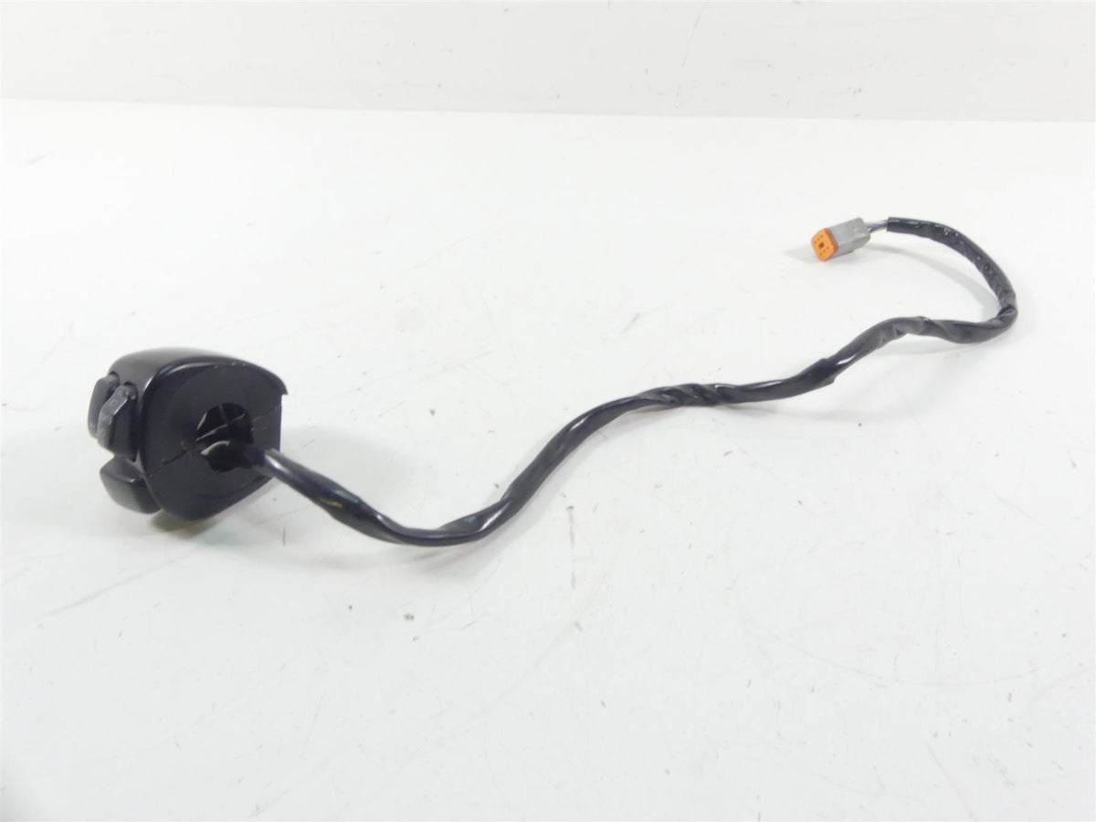 2001 Harley Davidson XL1200 Sportster Left Hand Lights Control Switch 71682-06 {{ shop.shopifyCountryName }} - Mototech271
