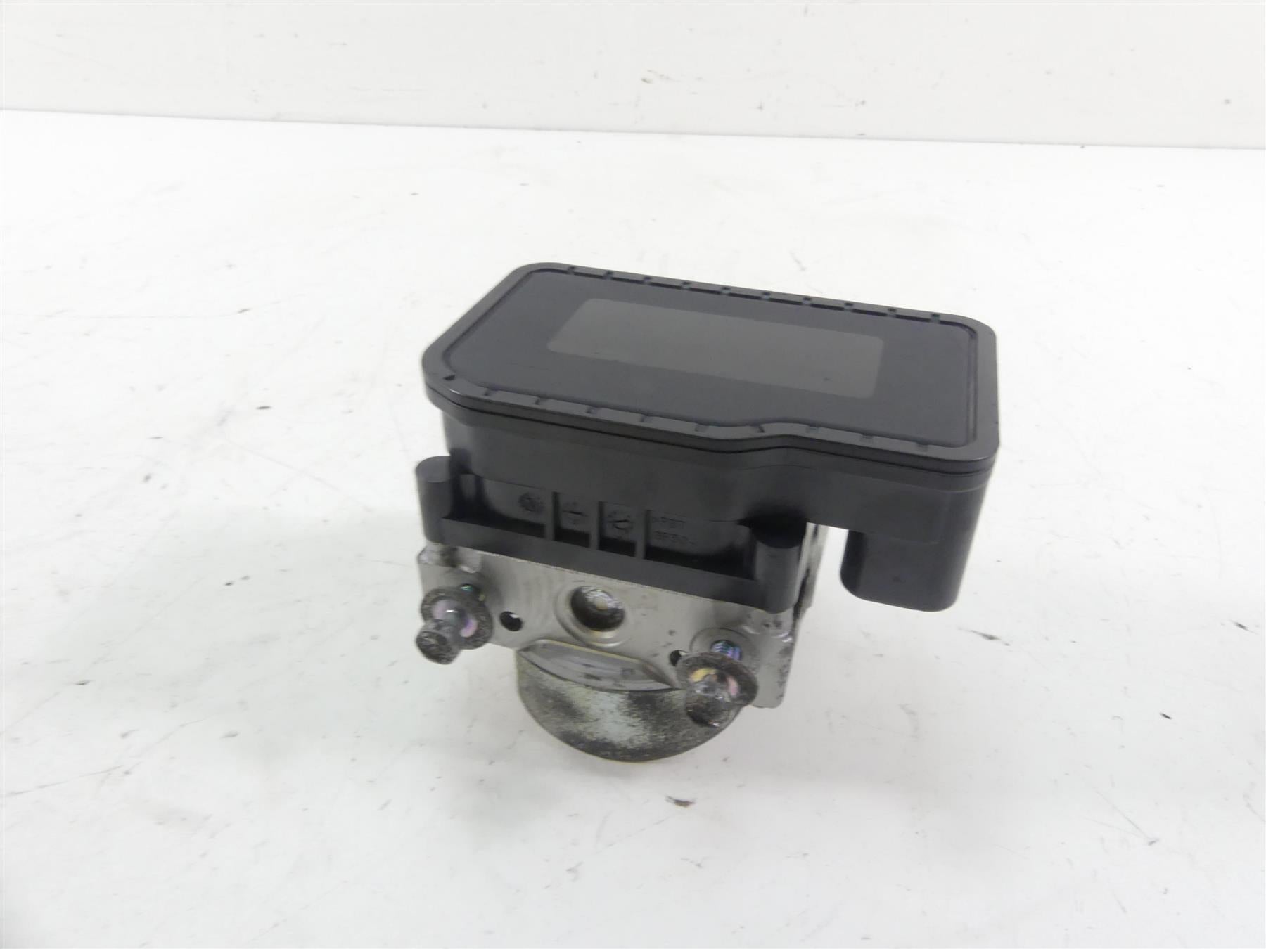 2012 Victory Cross Country Nissin Abs Brake Pump Pressure Unit Module 1911694 | Mototech271