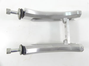 2007 Suzuki M109R VZR1800 Boulevard Handlebar Riser Holder Set 56225-48G00 | Mototech271