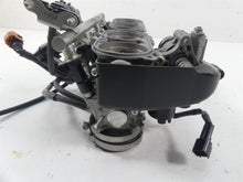 Load image into Gallery viewer, 2008 Yamaha FZ1 Fazer Mikuni Throttle Body Bodies &amp; Wiring 2D1-13750-20-00 | Mototech271
