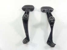 Load image into Gallery viewer, 2013 Victory Cross Country Rear Passenger Footpeg Set -Read L 5136384 R 5136385 | Mototech271
