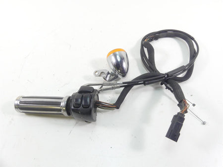 2011 Harley FXDWG Dyna Wide Glide Right Hand Control Switch - Read 71684-06A {{ shop.shopifyCountryName }} - Mototech271