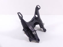 Load image into Gallery viewer, 2008 BMW R1200R K27 Front Cover Fairing Cowl Stay Bracket 46637697215 | Mototech271
