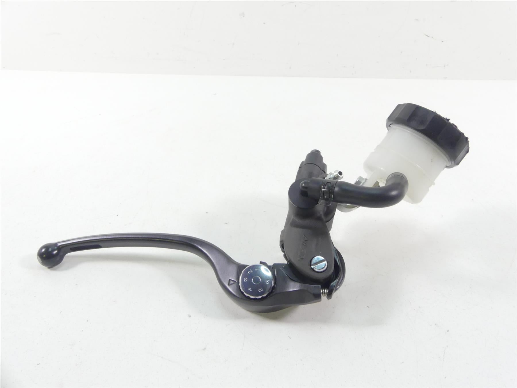 2016 Suzuki GSX-R750 Front Nissin Radial Brake Master Cylinder 59600-47H00 | Mototech271