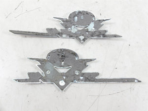 2002 Yamaha XVS1100 V-Star Fuel Gas Petrol Tank Emblem Set 5KS-2416B-10-00 | Mototech271