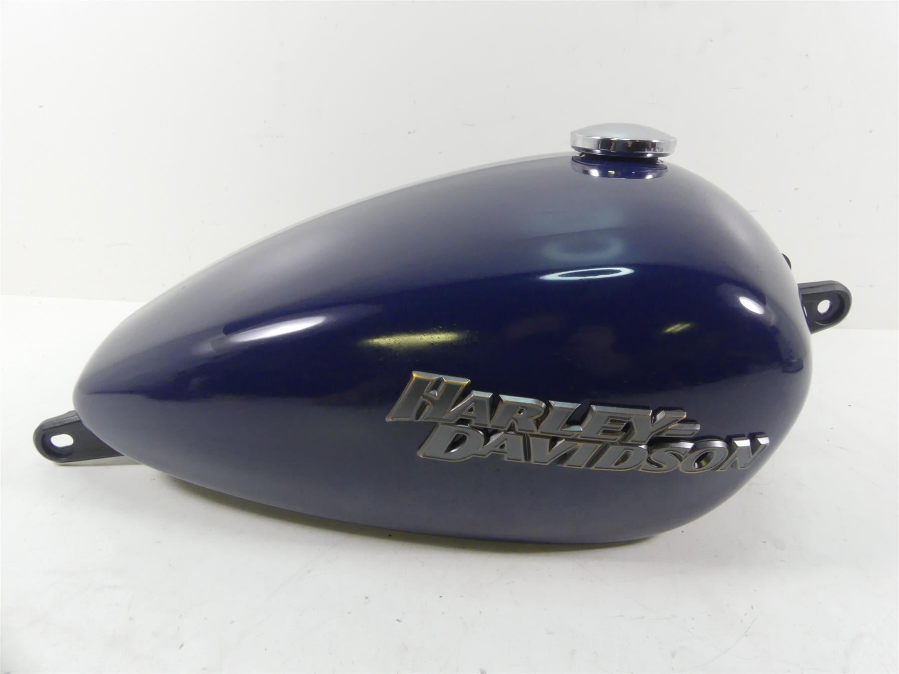 Street bob gas shop tank for sale