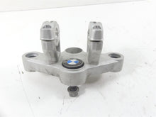Load image into Gallery viewer, 2008 BMW R1200GS K25 Upper Triple Tree Steering Clamp 31427718170 | Mototech271
