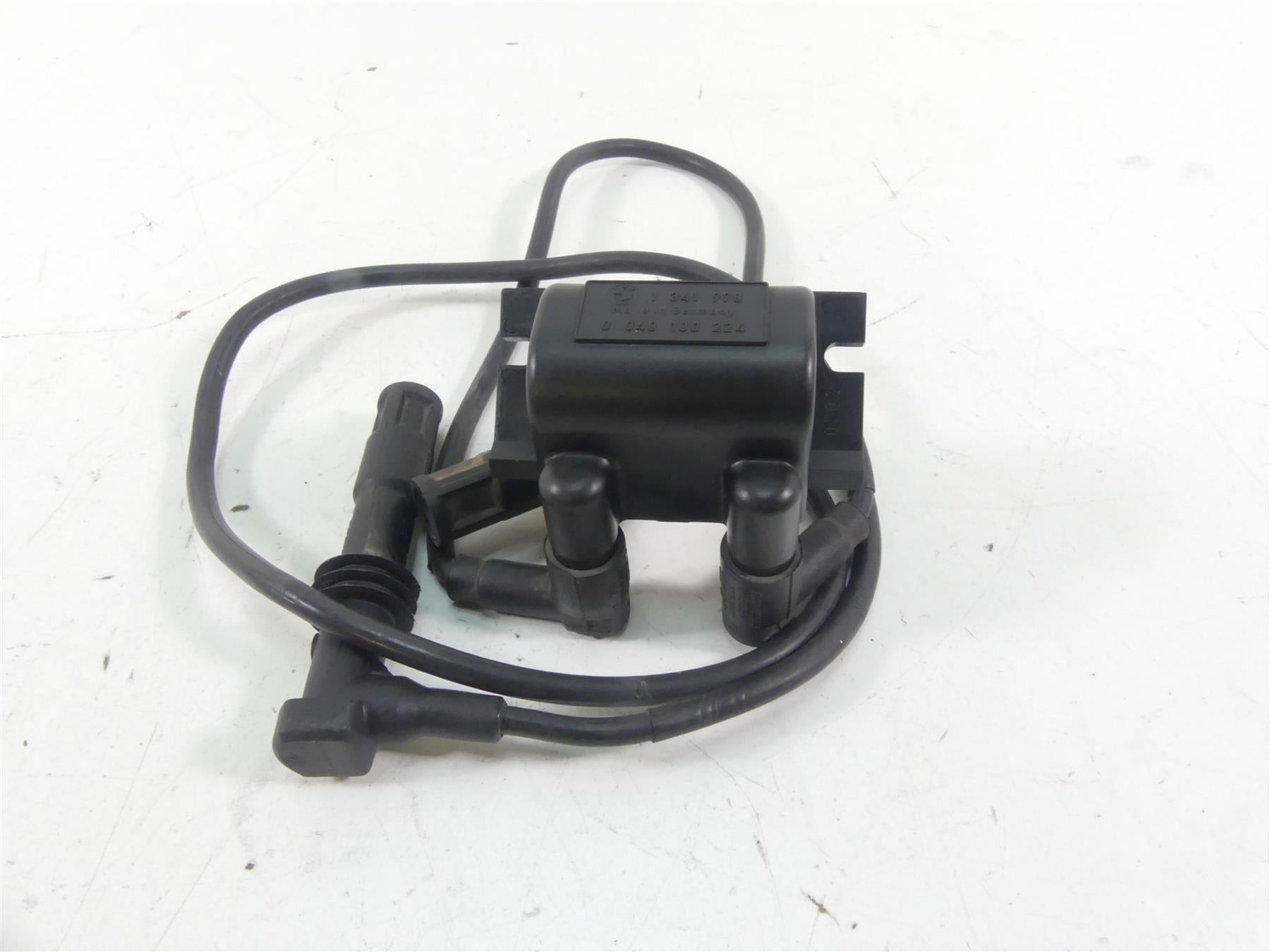 2003 BMW R1150 GS R21 Single Ignition Coil Wiring Plug Set 12131341978 | Mototech271