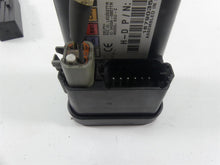 Load image into Gallery viewer, 2009 Harley FLHTCU SE4 CVO E-Glide Tssm Turn Signal Security Module 68924-07 | Mototech271
