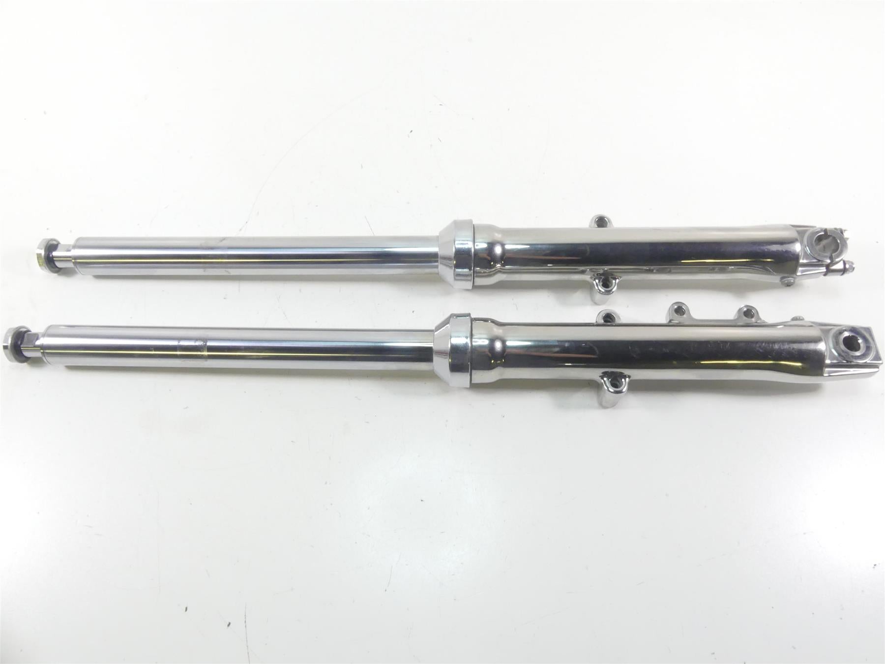 2004 Harley FXDWGI Dyna Wide Glide Chrome Front Fork Leg Set - Read 46004-00 | Mototech271