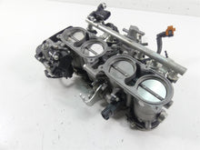 Load image into Gallery viewer, 2008 Yamaha FZ1 Fazer Mikuni Throttle Body Bodies &amp; Wiring 2D1-13750-20-00 | Mototech271
