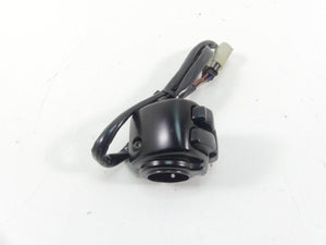 2011 Harley VRSCF Muscle Rod Left Hand Blinker Control Switch - Read 71682-06A | Mototech271