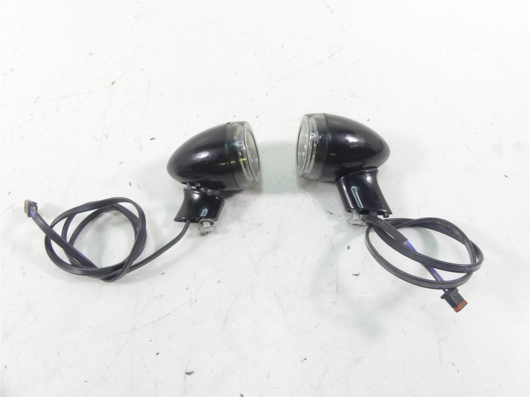 2019 Harley Softail FXBB Street Bob Rear Led Signature Turn Signal Set 67801184 | Mototech271