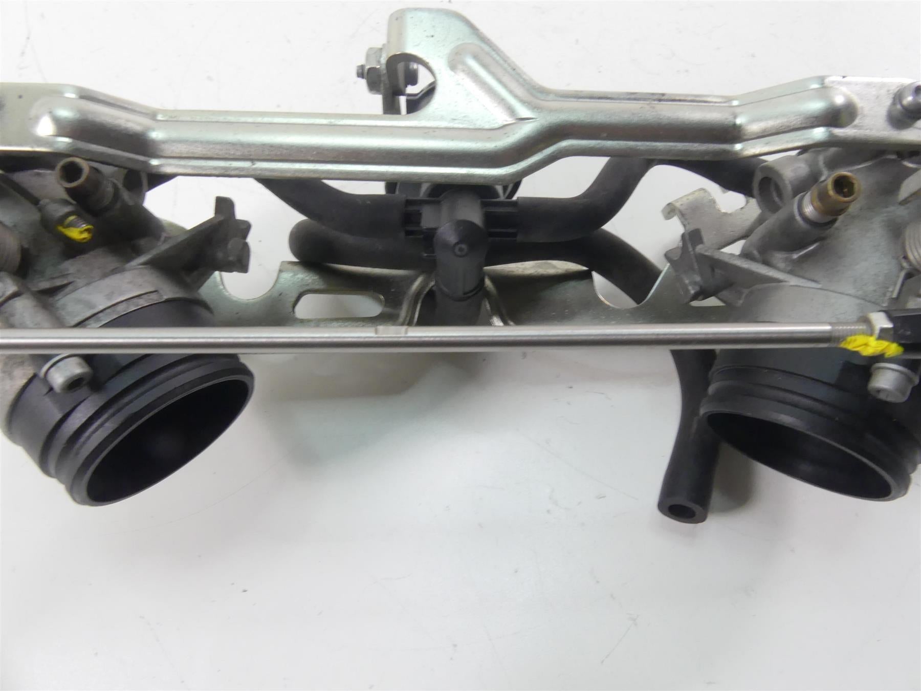 2014 Moto Guzzi Griso 1200 SE 8V Throttle Body Bodies Fuel Injection Set 873904 {{ shop.shopifyCountryName }} - Mototech271