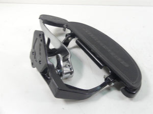 2017 Harley FLS Softail Slim Right Front Floorboard & Brake Pedal 42431-11 | Mototech271