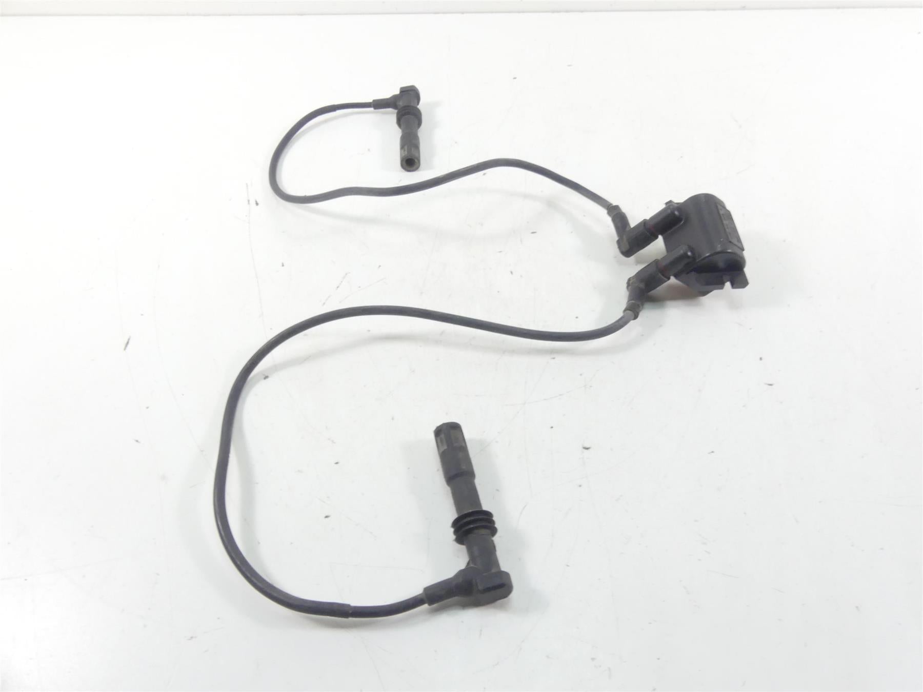 1999 BMW R1100 GS 259E Ignition Coil Wires Plug Set 12131341978 | Mototech271