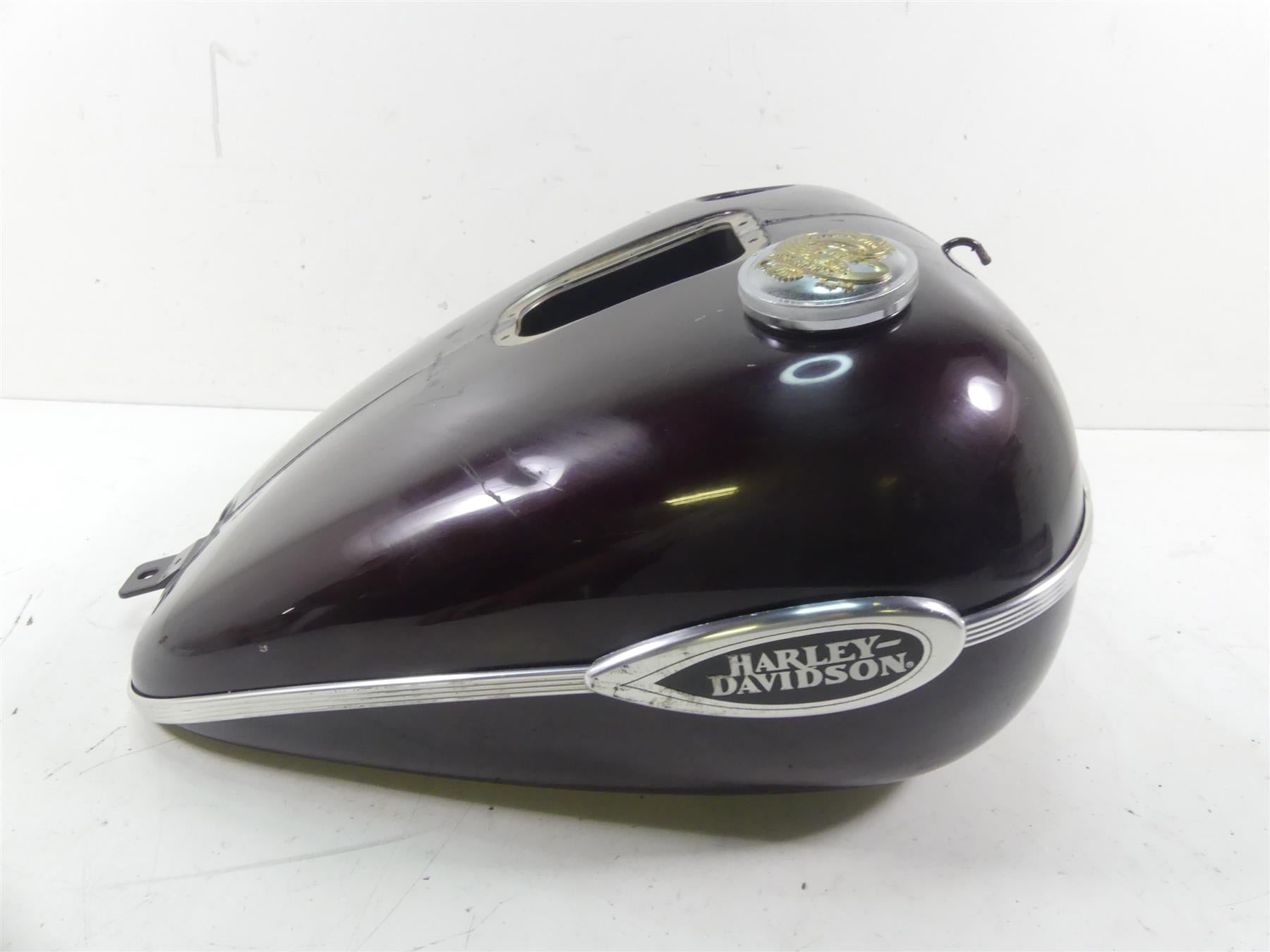 2005 Harley Softail FLSTSC Heritage Springer Fuel Gas Tank - Read 61625-01E