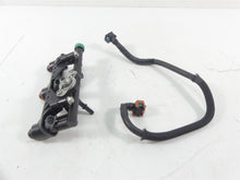 Load image into Gallery viewer, 2015 Yamaha MT09 FZ09 Fuel Injection Injector Rail 1RC-13930-00-00 | Mototech271
