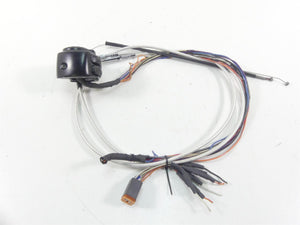 2005 Harley Touring FLHRSI Road King Right Hand Control Switch - Read 71589-96B | Mototech271