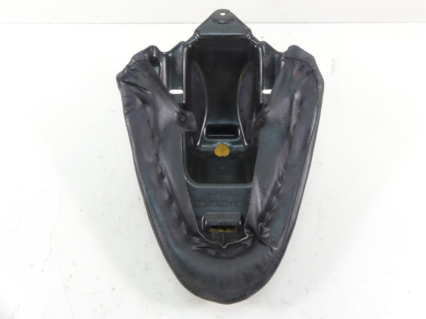 2006 Harley VRSCD Night V Rod Rear Passenger Pillion Saddle Seat- Read 52371-06 {{ shop.shopifyCountryName }} - Mototech271