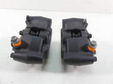 Load image into Gallery viewer, 2015 Harley FXDL Dyna Low Rider Front Brake Caliper Set 41300001 41300002 | Mototech271

