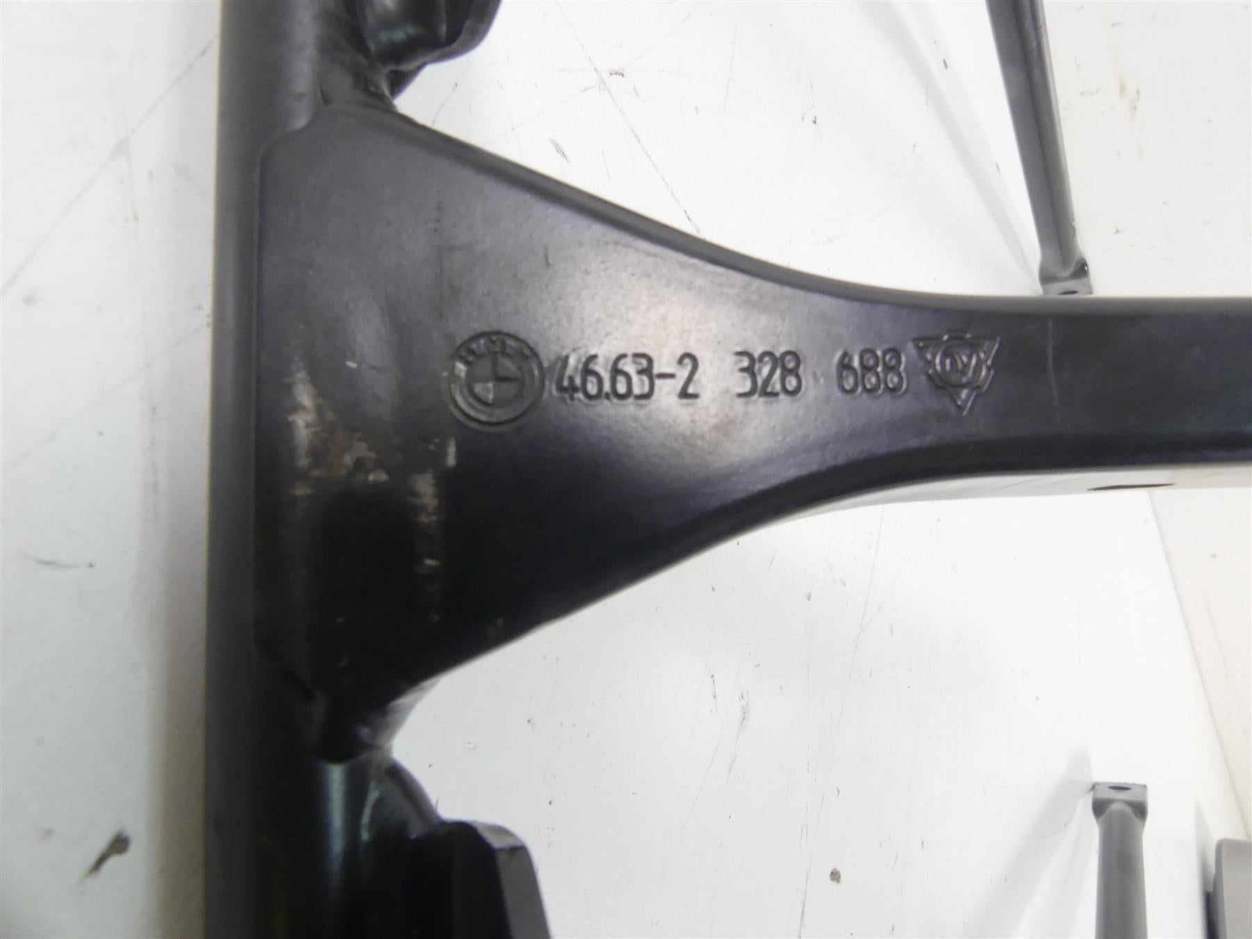 2003 BMW R1150 GS R21 Front Fairing Cover Cowl Bracket Stay Support 46632328688 {{ shop.shopifyCountryName }} - Mototech271
